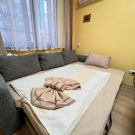 Miami 2bdr Near Vitosha Blvd W Wifi Sofya